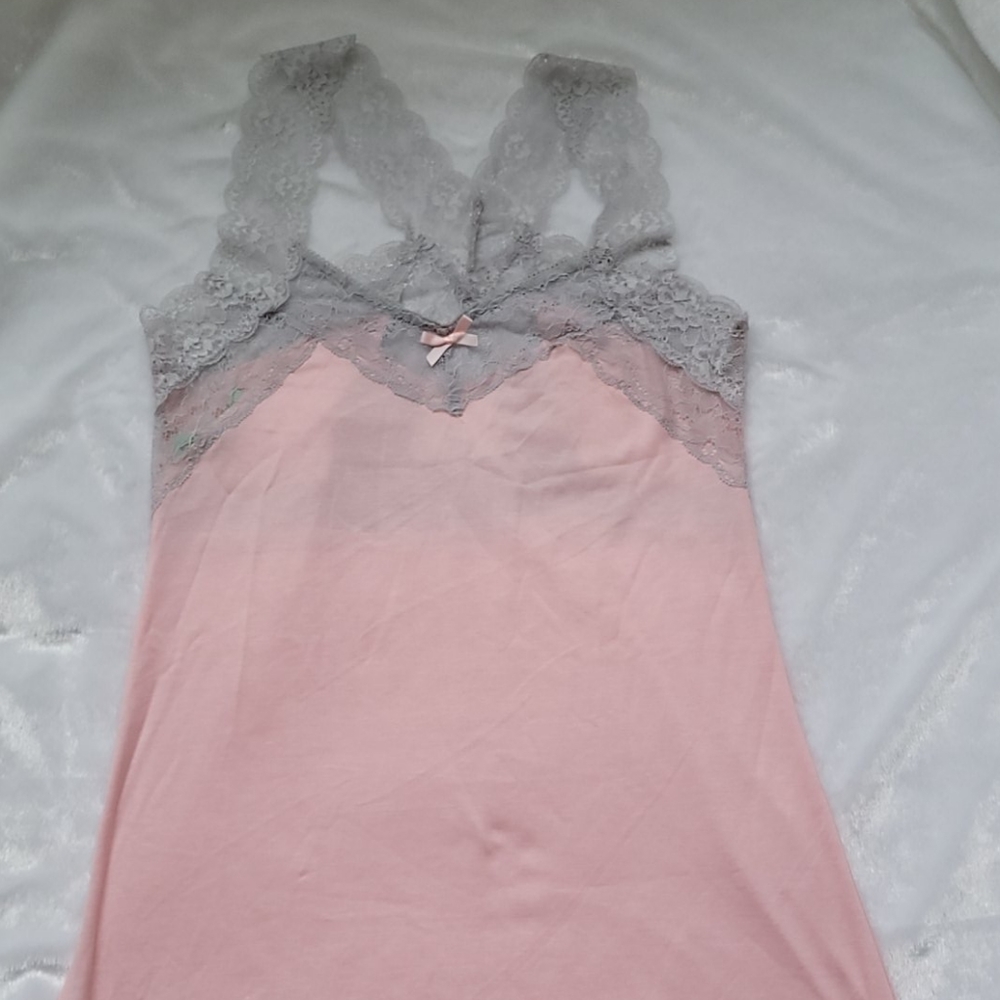 Honeydew nightgown- pink/gray lace